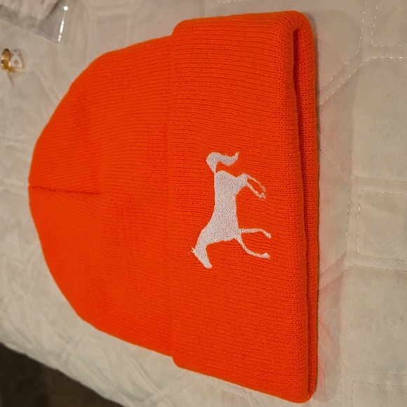 Accessories - Equestrian Embroidered hat cap Bright orange w/white knit embroidered horse Nwot